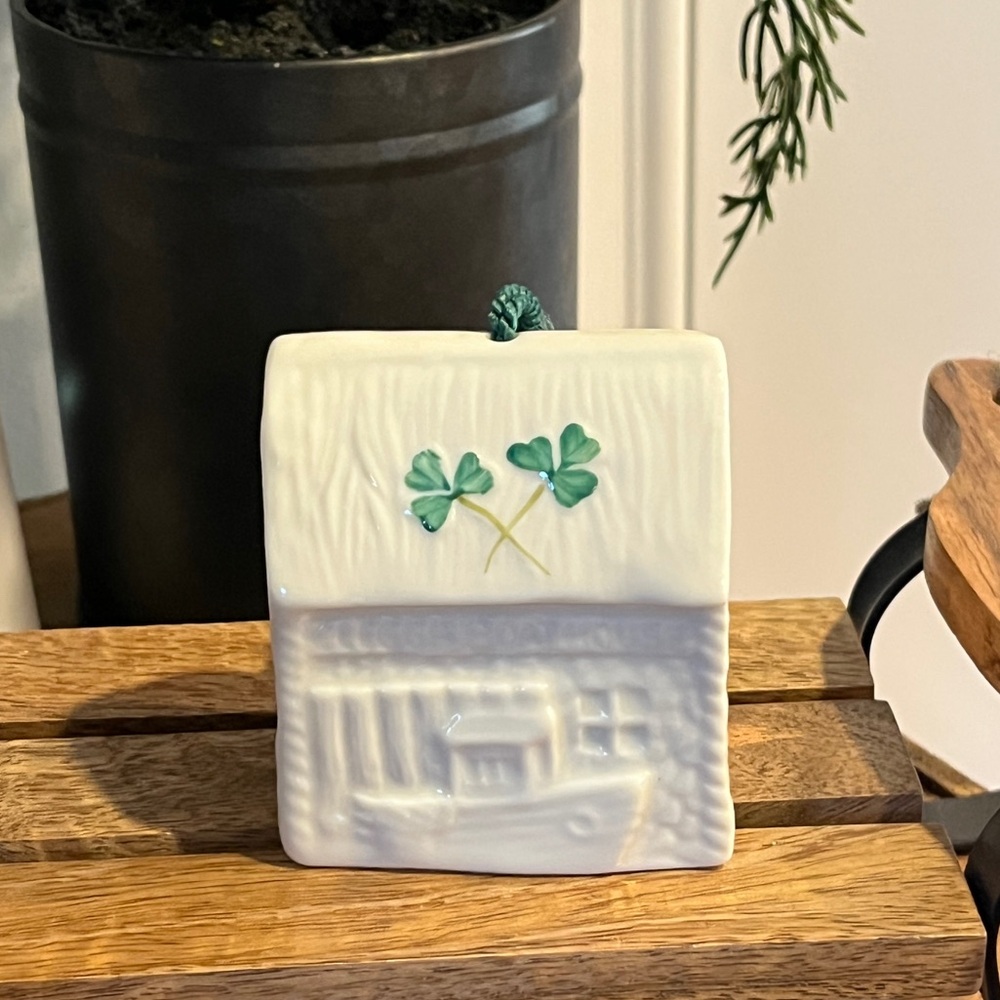 Belleek "Clegga Boathouse Ornament"